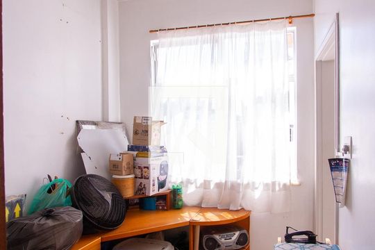 Quarto de Serviço de apartamento à venda com 3 quartos, 240m² em Icaraí, Niterói