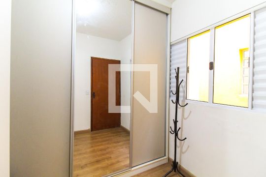 Quarto 1 de casa à venda com 3 quartos, 160m² em Jardim Casa Pintada, São Paulo