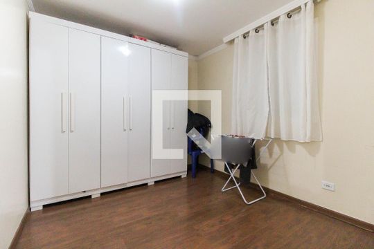 Quarto 1 de apartamento à venda com 2 quartos, 52m² em Vila Carmosina, São Paulo