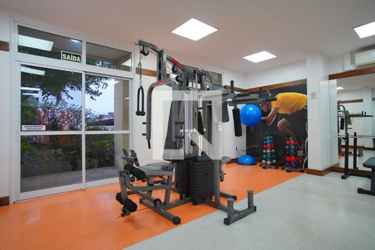 Área comum - Academia de apartamento à venda com 3 quartos, 100m² em Jardim Lindóia, Porto Alegre