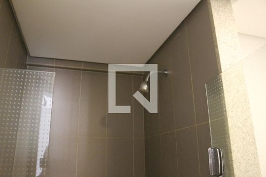 Banheiro de kitnet/studio à venda com 1 quarto, 19m² em Santa Paula, São Caetano do Sul