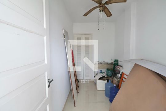 Quarto de Serviço de apartamento para alugar com 4 quartos, 130m² em Centro, Guarujá