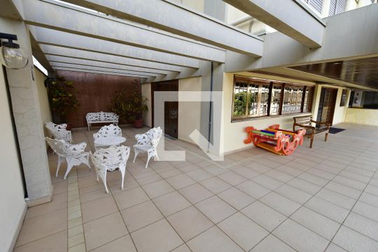 Área comum de apartamento para alugar com 2 quartos, 76m² em Ponte Preta, Campinas