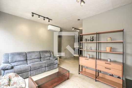 Sala de apartamento para alugar com 2 quartos, 75m² em Jardim Fonte do Morumbi, São Paulo