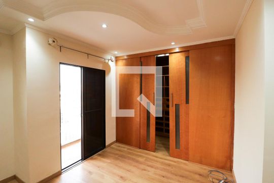 Suíte 1 de casa para alugar com 3 quartos, 241m² em Água Fria, São Paulo
