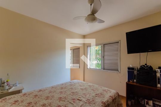 Suíte 1 de casa à venda com 3 quartos, 210m² em Vila Mariana, São Paulo