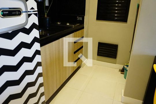 Cozinha de apartamento à venda com 1 quarto, 40m² em Curicica, Rio de Janeiro