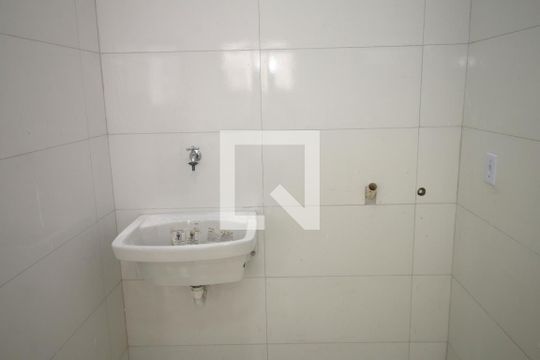 Área de Serviço de apartamento para alugar com 1 quarto, 35m² em Olaria, Rio de Janeiro