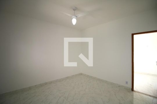 Apartamento para alugar com 1 quarto, 35m² em Olaria, Rio de Janeiro