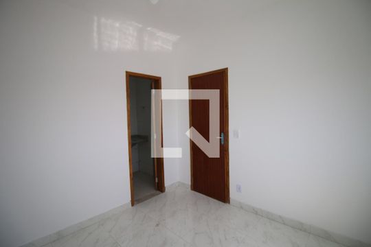 Quarto de apartamento para alugar com 1 quarto, 35m² em Olaria, Rio de Janeiro