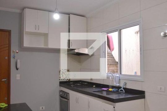 Cozinha de apartamento à venda com 2 quartos, 42m² em Jardim Las Vegas, Santo André