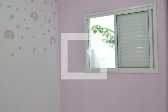 Quarto 2 de apartamento à venda com 2 quartos, 42m² em Jardim Las Vegas, Santo André