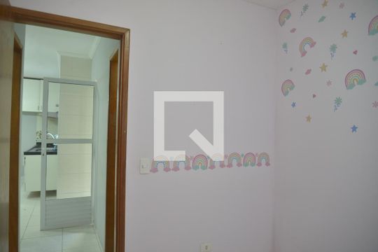 Quarto 2 de apartamento para alugar com 2 quartos, 42m² em Jardim Las Vegas, Santo André