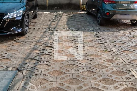 Garagem de apartamento à venda com 2 quartos, 75m² em Castelo, Belo Horizonte