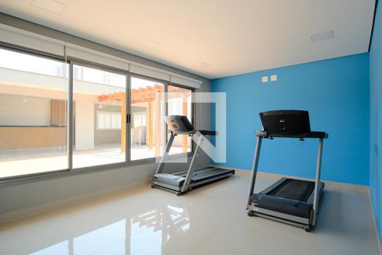 Área comum de kitnet/studio para alugar com 1 quarto, 25m² em Vila Gomes Cardim, São Paulo