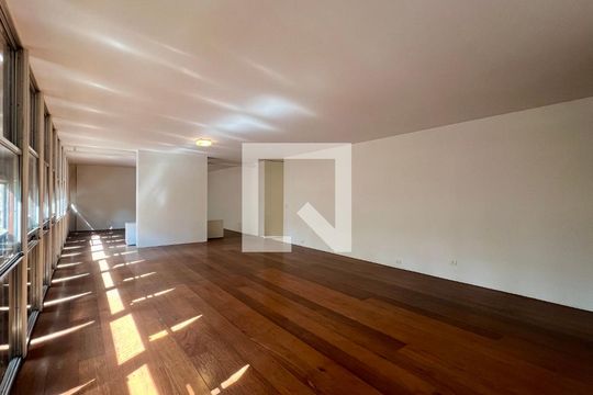 Sala de apartamento à venda com 3 quartos, 310m² em Cerqueira César, São Paulo