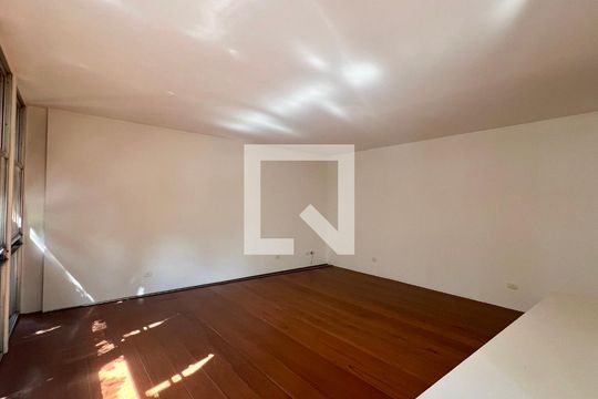 Sala de apartamento à venda com 3 quartos, 310m² em Cerqueira César, São Paulo