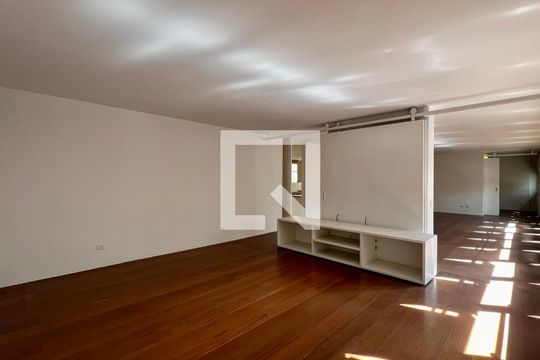 Sala de apartamento à venda com 3 quartos, 310m² em Cerqueira César, São Paulo