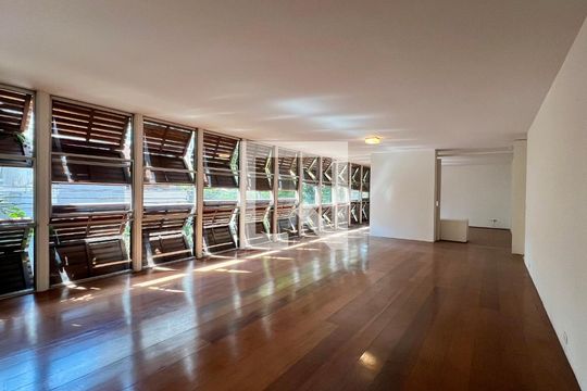 Sala de apartamento à venda com 3 quartos, 310m² em Cerqueira César, São Paulo