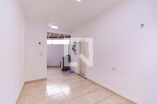 Área externa de casa de condomínio à venda com 3 quartos, 93m² em Fátima, Canoas