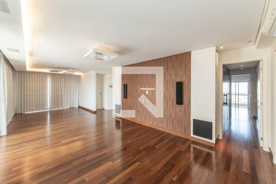 Sala de apartamento para alugar com 3 quartos, 256m² em Vila Gumercindo, São Paulo