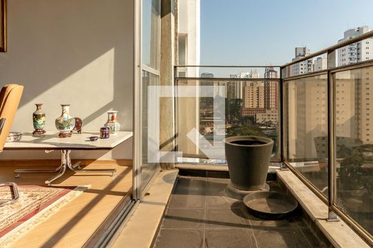 Sacada de apartamento à venda com 3 quartos, 110m² em Recanto Paraíso, São Paulo