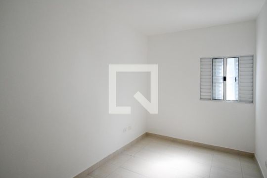 Quarto de casa para alugar com 2 quartos, 55m² em Jardim Maria Estela, São Paulo