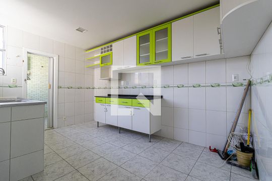 Cozinha de apartamento à venda com 3 quartos, 90m² em Tijuca, Rio de Janeiro