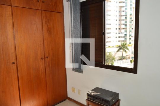 Quarto 1 de apartamento para alugar com 3 quartos, 75m² em Vila Monumento, São Paulo