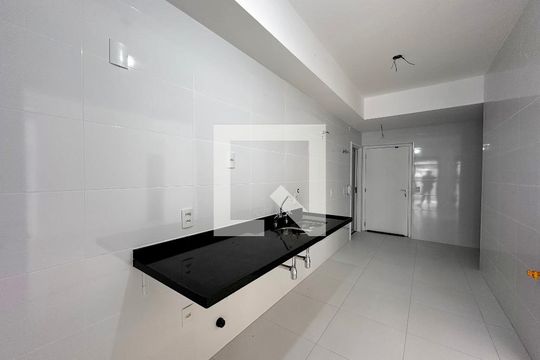 Cozinha de apartamento à venda com 3 quartos, 162m² em Chácara Santo Antônio (zona Sul), São Paulo