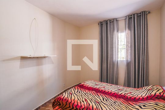 Quarto 1 de casa à venda com 3 quartos, 192m² em Jardim Silvana, Santo André