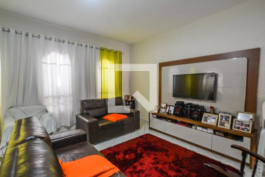 Sala de casa à venda com 3 quartos, 192m² em Jardim Silvana, Santo André