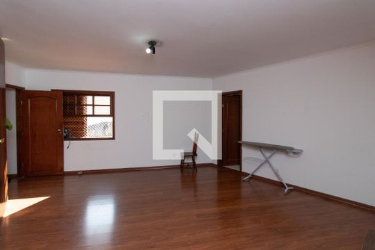 Quarto Suíte 2 de casa de condomínio à venda com 3 quartos, 400m² em Barro Branco (zona Norte), São Paulo