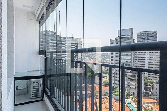 Studio - Varanda de kitnet/studio à venda com 1 quarto, 30m² em Sumaré, São Paulo