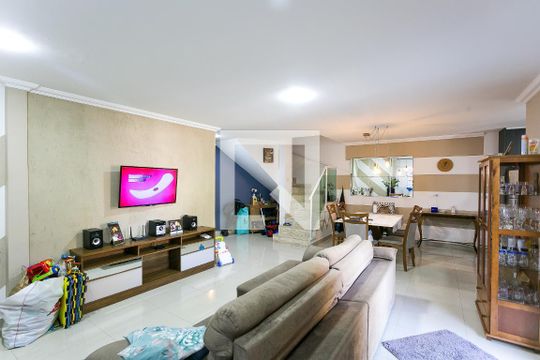 Casa à venda com 3 quartos, 130m² em Parque Monte Alegre, Taboão da Serra