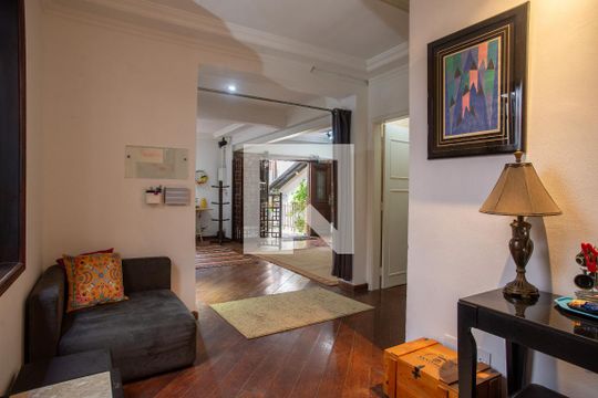 Sala 2 de casa à venda com 4 quartos, 230m² em Consolação, São Paulo