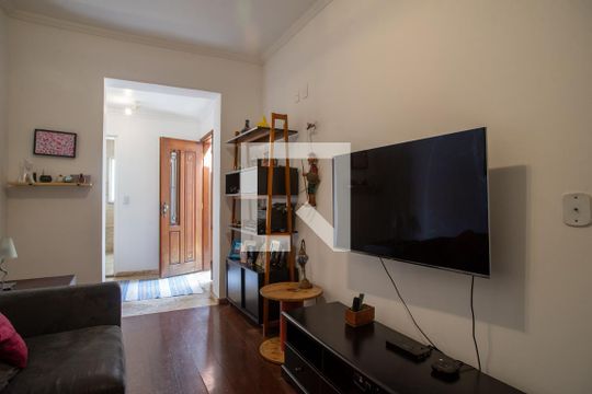 Suíte de casa à venda com 4 quartos, 230m² em Consolação, São Paulo