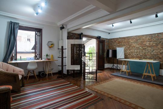Sala 1 de casa à venda com 4 quartos, 230m² em Consolação, São Paulo