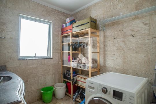 Banheiro da Suíte de casa à venda com 4 quartos, 230m² em Consolação, São Paulo