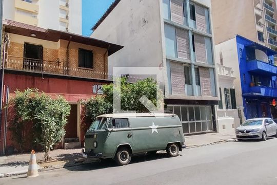 Fachada de casa à venda com 4 quartos, 230m² em Consolação, São Paulo