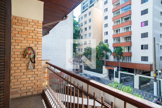 Varanda do Quarto 3 de casa à venda com 4 quartos, 230m² em Consolação, São Paulo