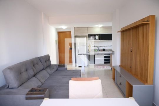 Sala de apartamento à venda com 3 quartos, 79m² em Parque Amazonia, Goiânia