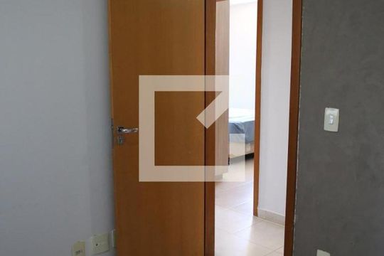 Escritório de apartamento à venda com 3 quartos, 79m² em Parque Amazonia, Goiânia