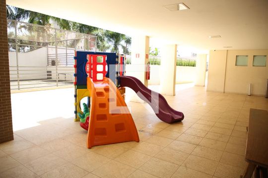 Área comum de apartamento para alugar com 3 quartos, 79m² em Parque Amazonia, Goiânia