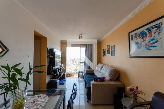 Sala de apartamento à venda com 2 quartos, 65m² em Vila Amélia, São Paulo