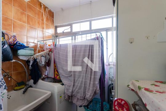 Área de Serviço de apartamento à venda com 2 quartos, 65m² em Vila Amélia, São Paulo