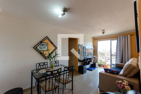 Apartamento à venda com 2 quartos, 65m² em Vila Amélia, São Paulo