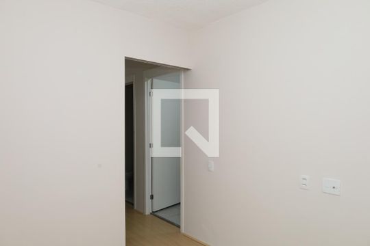 Quarto de apartamento para alugar com 1 quarto, 27m² em Conjunto Residencial José Bonifácio, São Paulo
