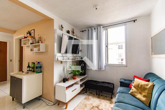 Apartamento para alugar com 2 quartos, 62m² em Guajuviras, Canoas