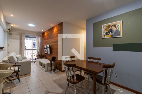 Apartamento à venda com 2 quartos, 70m² em Vila Isabel, Rio de Janeiro